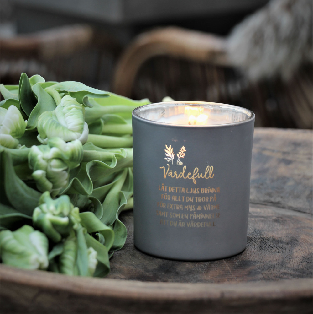 Doftljus Värdefull (Linen Breeze) från Majas Lyktor/Barncancerfonden